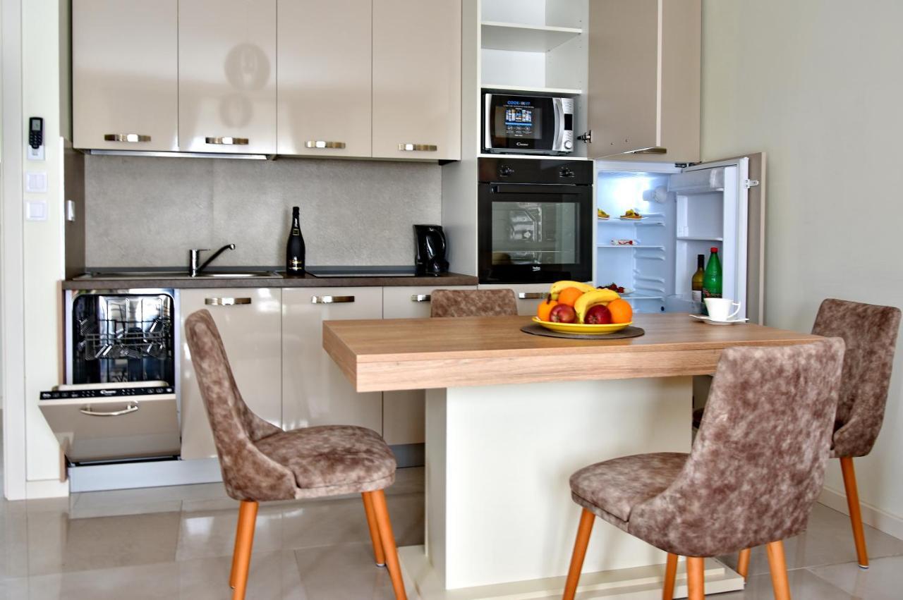 Ralux Apartman Tivat Exterior foto